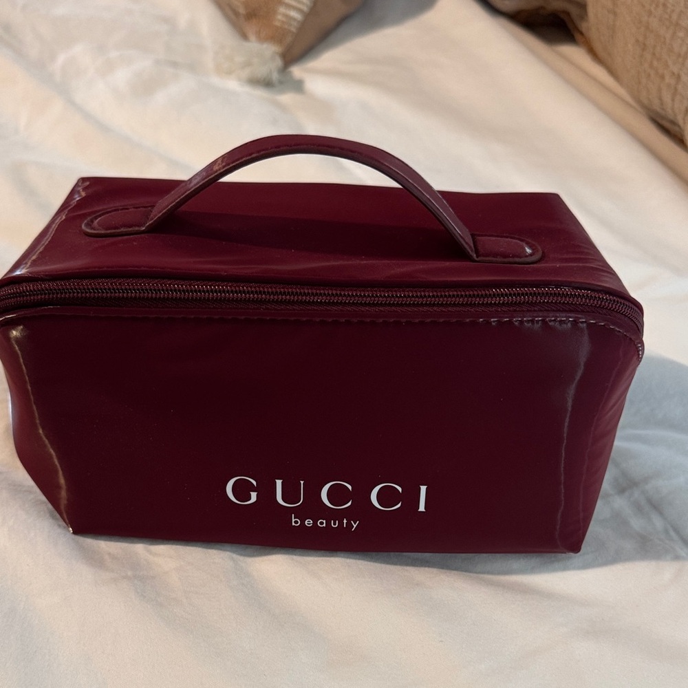 Gucci Beauty Deep Red Cosmetic Case